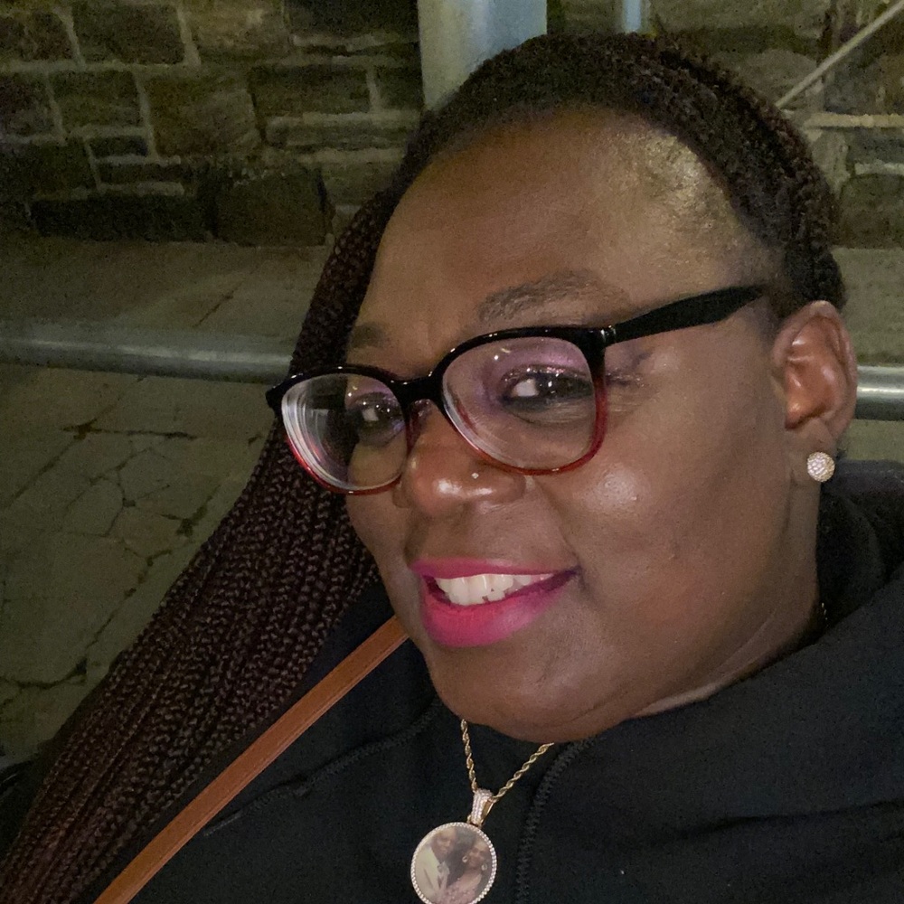 Meet your Posher, Natasha
